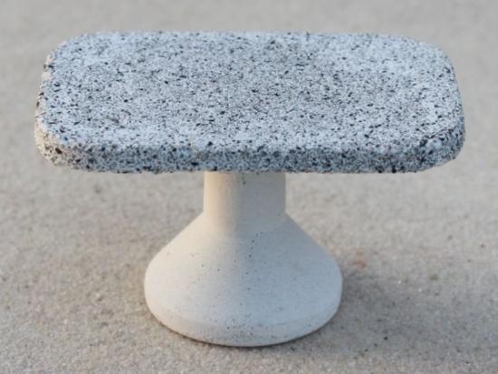 Miniaturbeton Tisch oval weiß