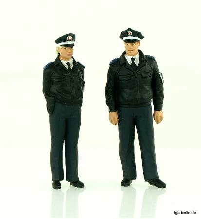 Preiser Polizisten in blauer Uniform