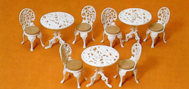Preiser Tische + Stühle - Bausatz